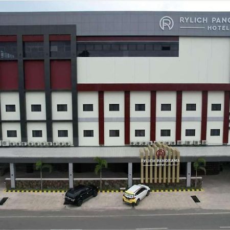 Rylich Panorama Hotel Sorong Kültér fotó