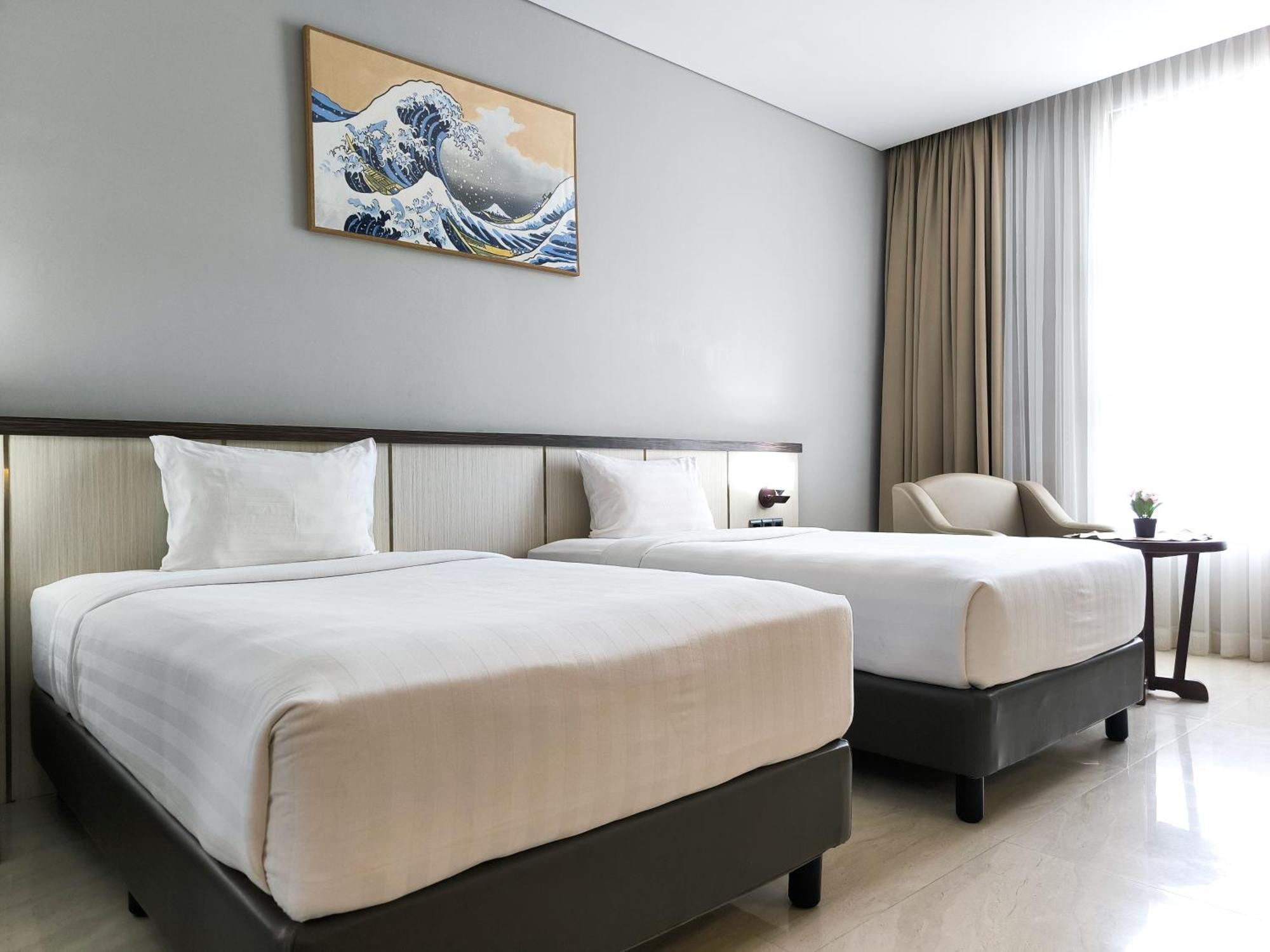 Rylich Panorama Hotel Sorong Szoba fotó