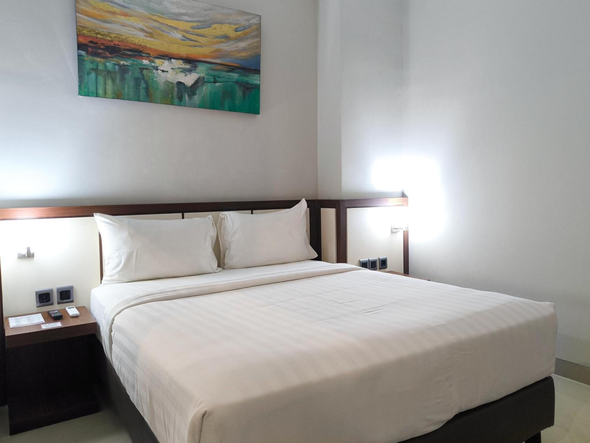Rylich Panorama Hotel Sorong Szoba fotó