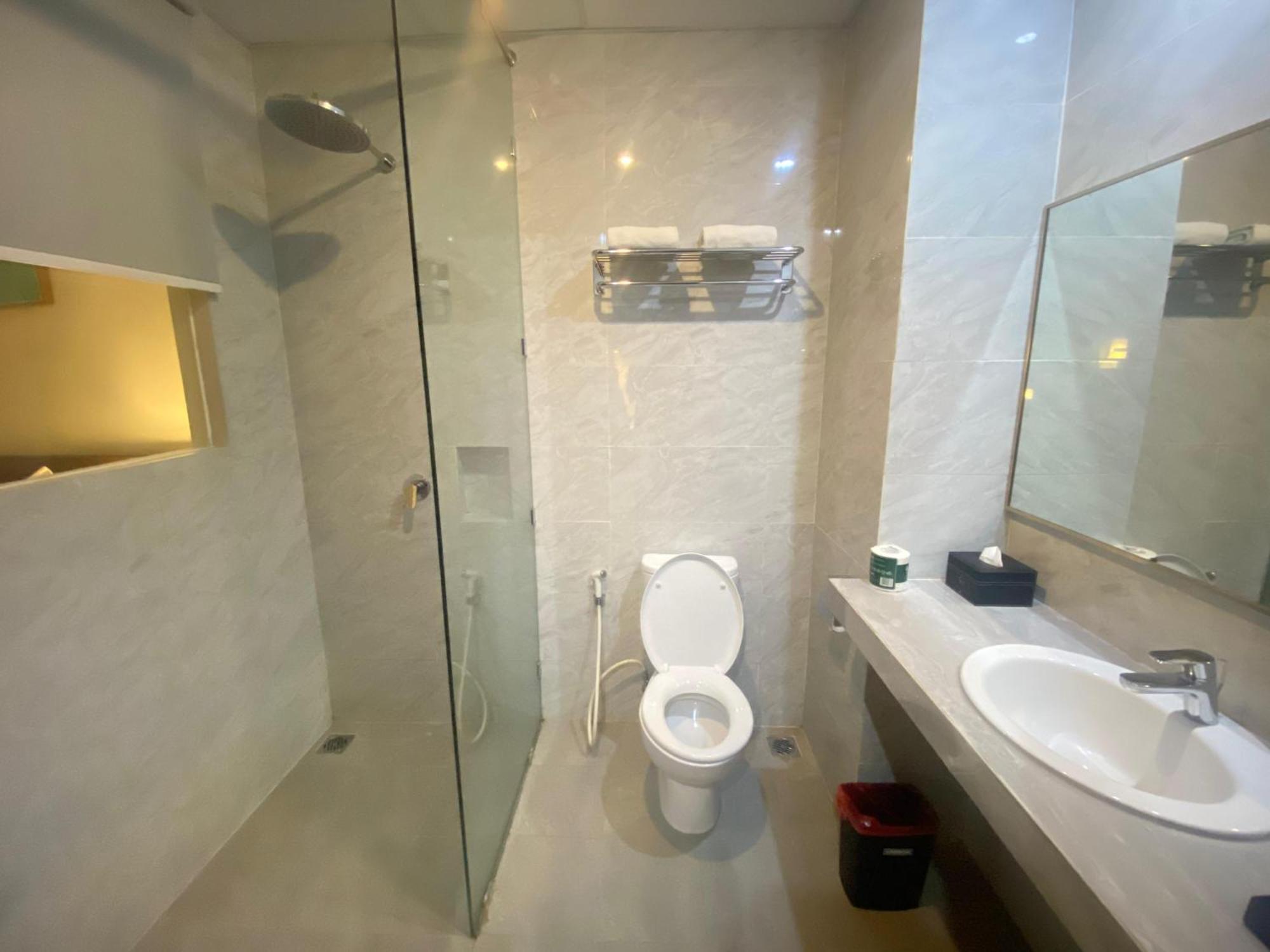 Rylich Panorama Hotel Sorong Szoba fotó